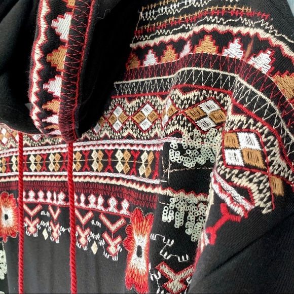 Zara BBWM Embroidered Black Cropped Hoodie Sweatshirt Size L - Picture 6 of 6